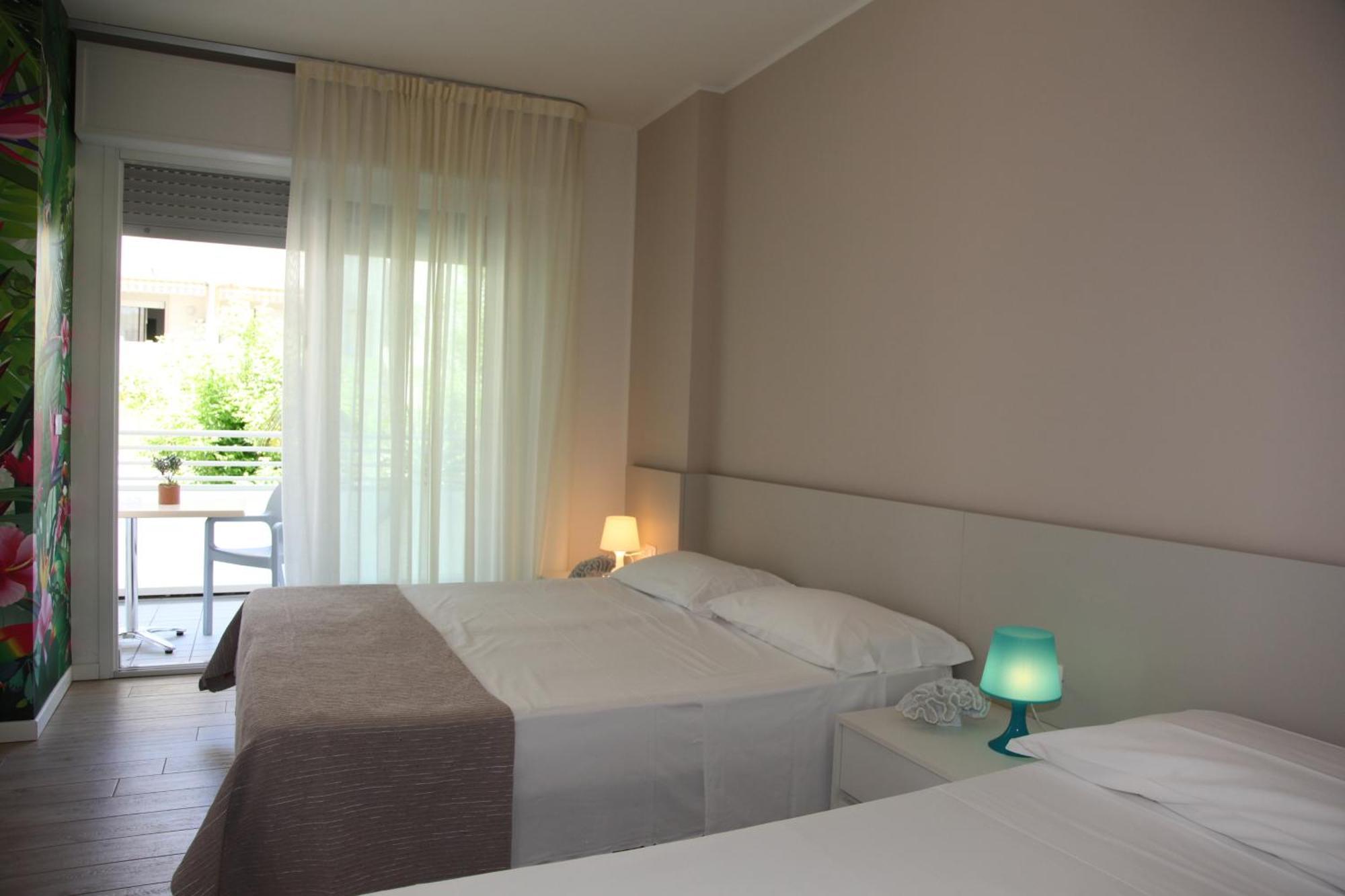 Hotel Luciana ビビオーネ エクステリア 写真